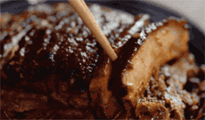 品類龍頭年銷3億元，雙匯、安井等大佬也進(jìn)場搶吃，這塊“肉”要爆發(fā)？