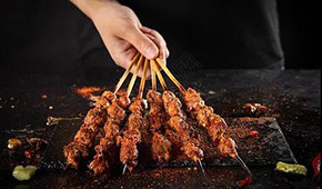 品類崛起、客單價追趕火鍋，供應鏈升級助推燒烤連鎖化發展