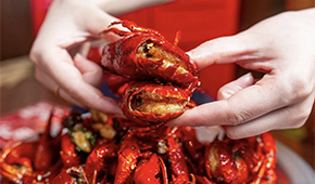 小龍蝦產業進入“拐點”：從餐飲轉向預制菜？