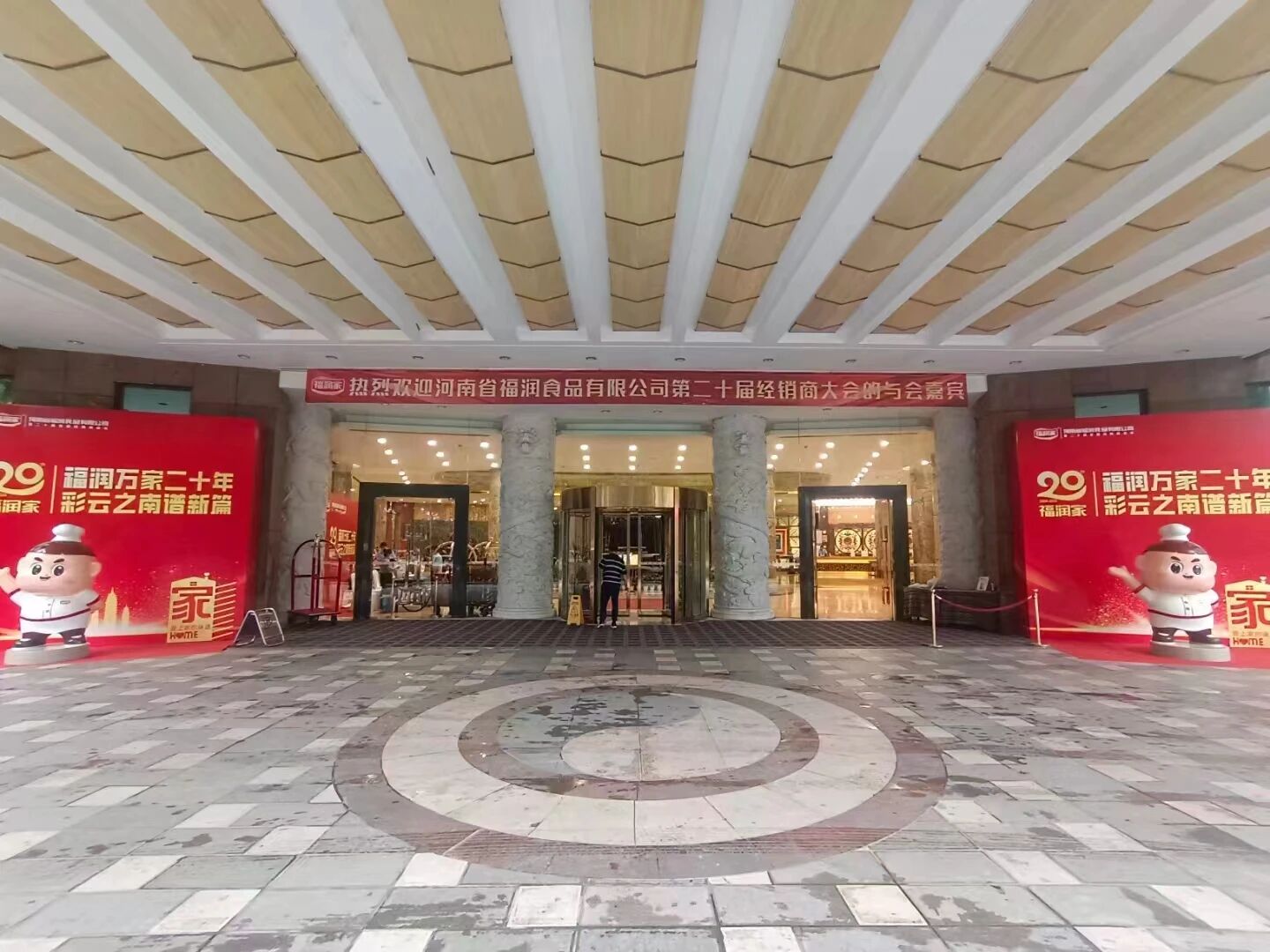 1763342122980889.jpg 1763342122980889.jpg